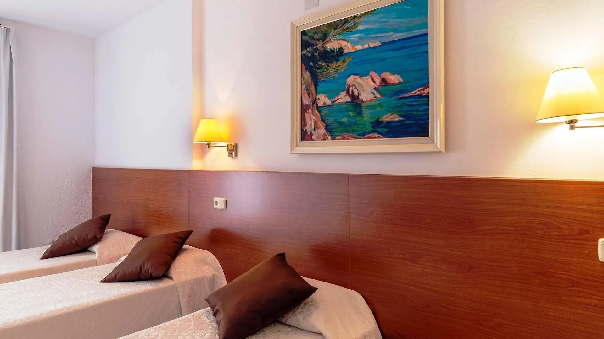 Hotel Sant March Tossa de Mar Spain